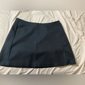Women’s/juniors mini skirt